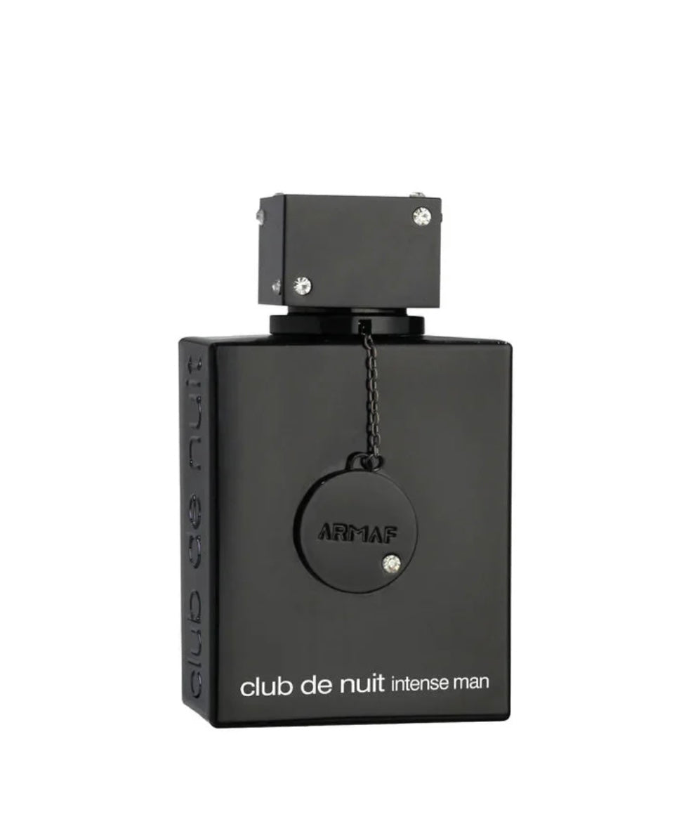 Club de Nuit (La bestia negra)
